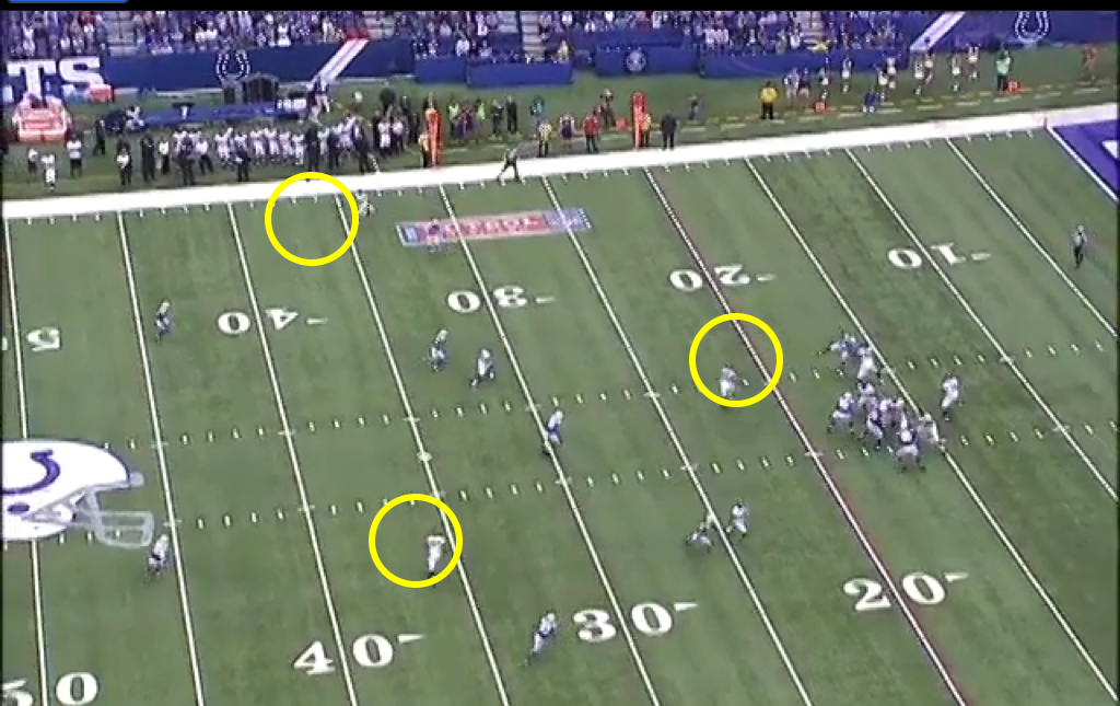 [Image: Coach_Clips10.png]