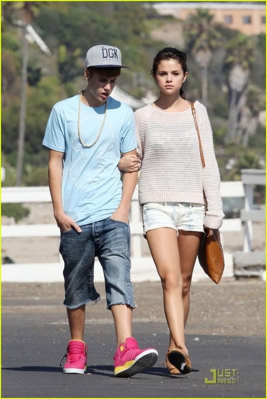 Justin Bieber x Selena Gomez Pictures, Images and Photos