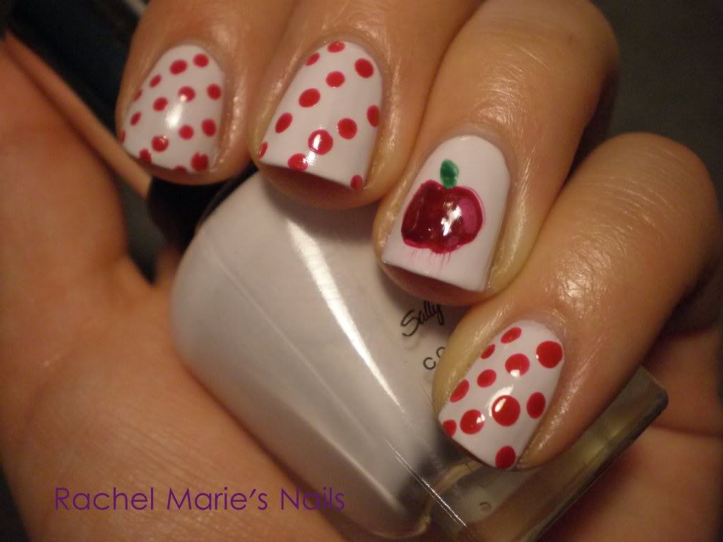 Apple Nails