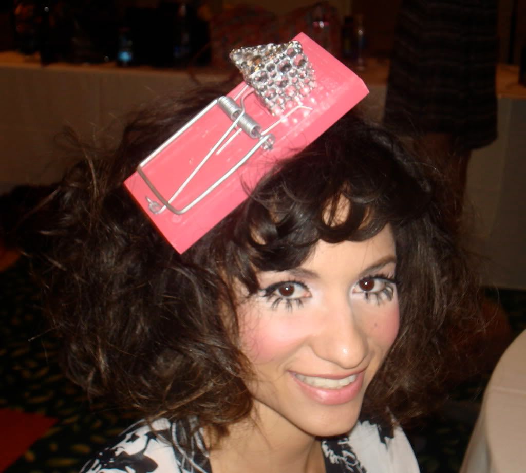 Mondo Guerra hats