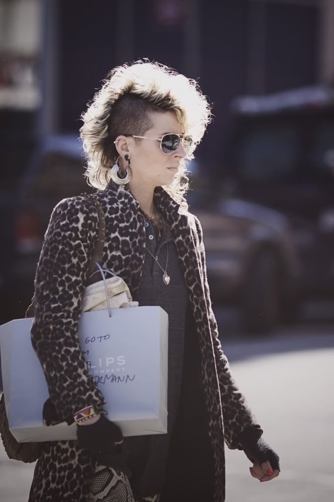 IMAGE: http://i1122.photobucket.com/albums/l534/Nelmahooch/IMG_6413.jpg