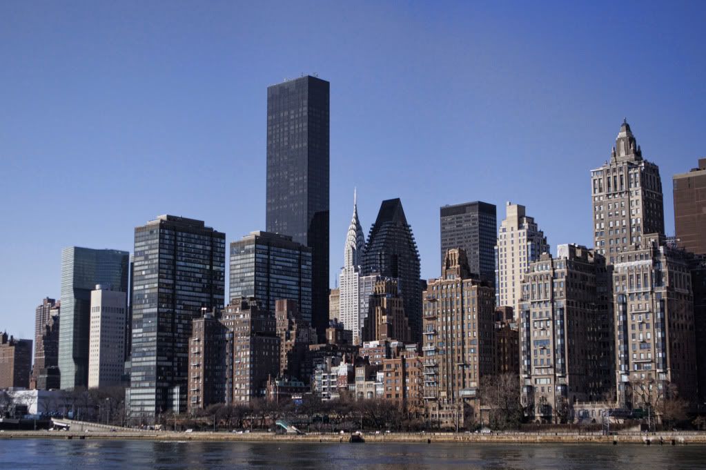 IMAGE: http://i1122.photobucket.com/albums/l534/Nelmahooch/Winter%202011/IMG_8647.jpg