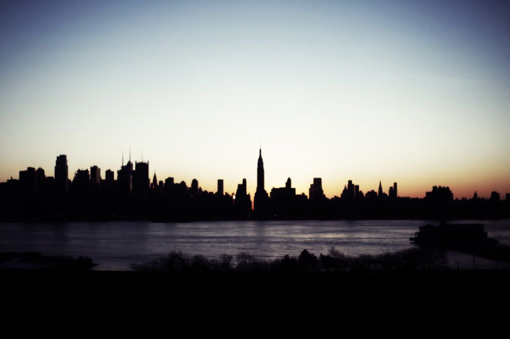 IMAGE: http://i1122.photobucket.com/albums/l534/Nelmahooch/Winter%202011/IMG_8892.jpg