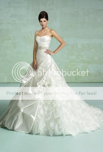 White Folds Diamond Embroidery Train Bride Wedding Dresses/Prom 