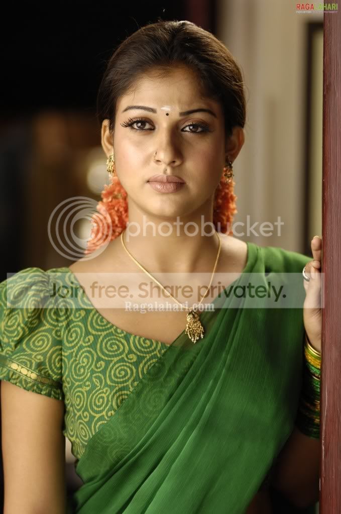 nayanatara144.jpg